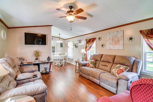 Corbin House | Pet-Friendly Corbin Vacation Rental ~ 4 Mi to Town