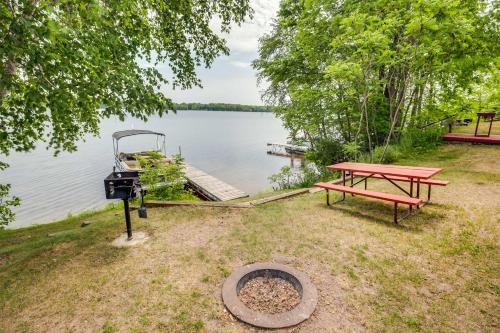 Townsend House | Pet-Friendly Wisconsin Cabin on Lake w/Fire Pit!