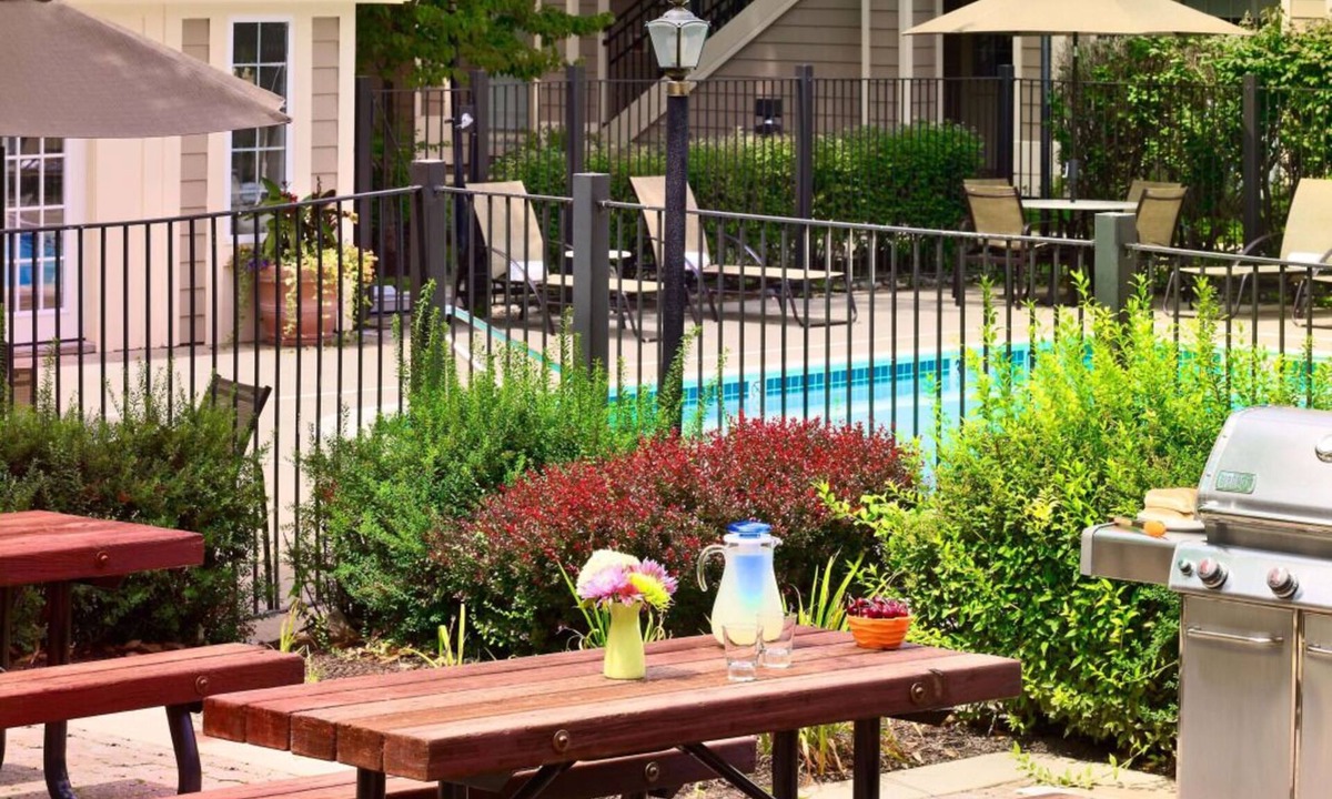 Dublin Resort | Pleasant Stay, Convenient Location! Free Parking, Kitchenette