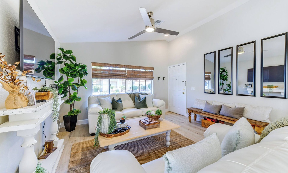 Villages Of Park Village House | Pool Access! Extended Snowbird Escape in Gilbert