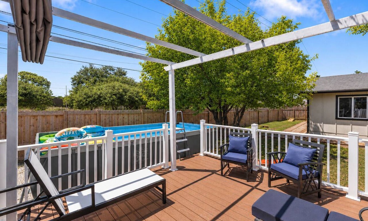 Sweetbriar House | POOL + DECK OASIS - 8 Minutes from Zilker