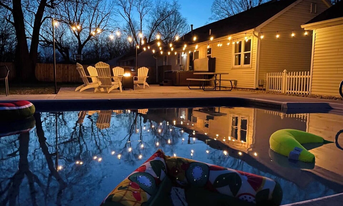 South Bend House | Pool | Hot Tub | Backyard Oasis | Game Room | Fun