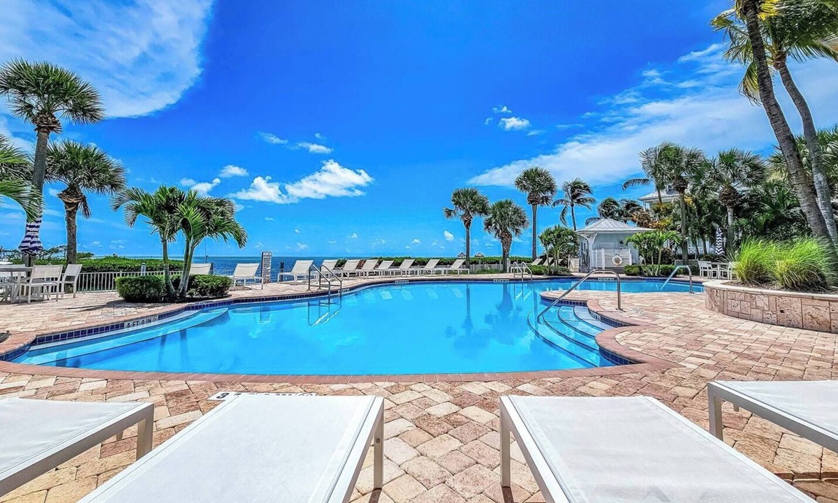 Islamorada House | PRIME LOCATION Islamorada Anglers Reef Oceanview Private Beaches, Pool & Marina