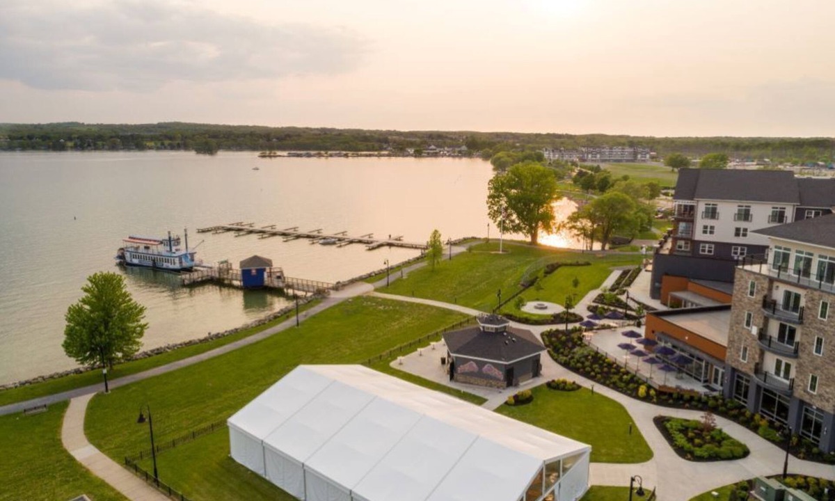 Canandaigua Condo | Private 2 Bedroom Condo on Canandaigua Lake