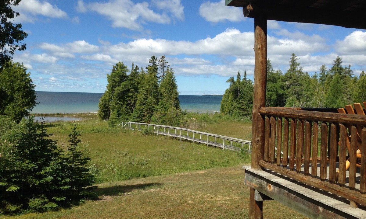 St Ignace Cabin | Private 4 Acre Home on Lake Michigan Minutes From Action In Downtown St. Ignace.