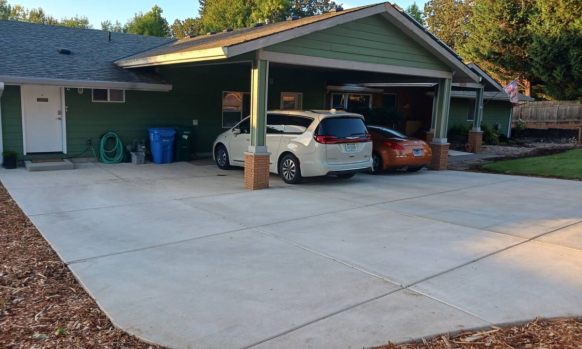 Oatfield Apartment | Private and Comfy Milwaukie Apartment