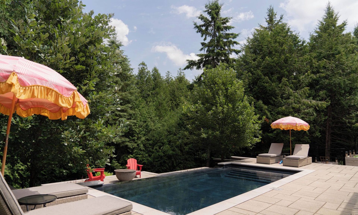 Salem Apartment | Private Basement Suite with Pool & Hot Tub