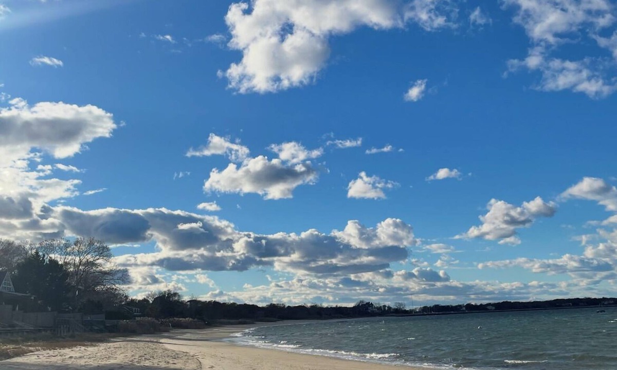 Sag Harbor House | Private Beach - Spectacular Views at Large Hamptons Beachfront House.