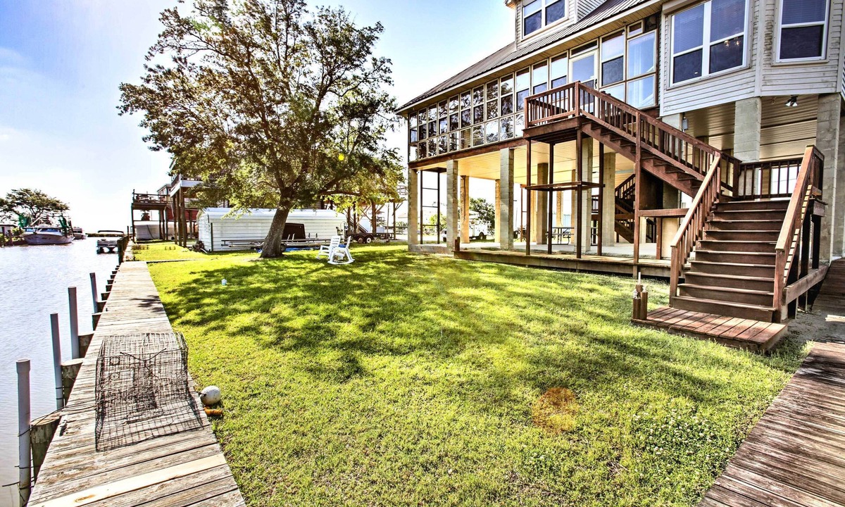 Lake Catherine House | Private Dock w/Lift: Waterfront New Orleans Home!