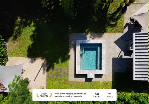 South Middle River House | Private Heated Plunge Pool Spa and Secluded Patio - Fort Lauderdale