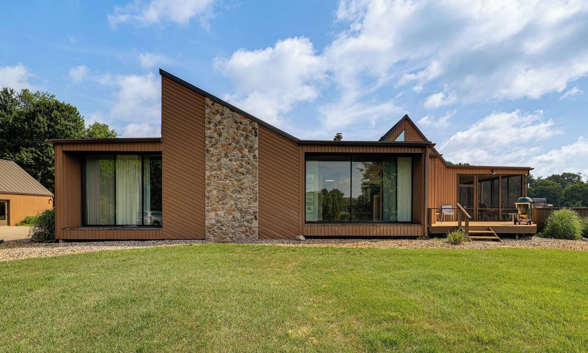 Donaldson House | Private Lake Access: Spacious Plymouth Hideaway!