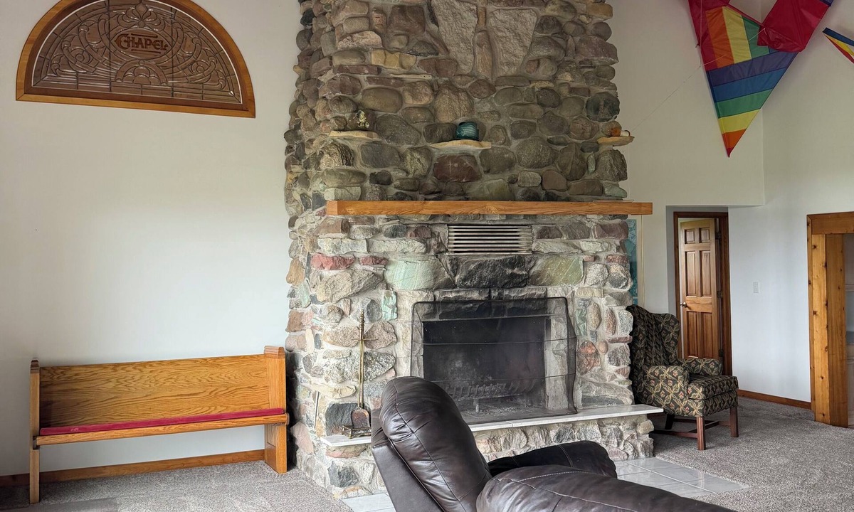 Rapid River Cabin | Private Lake Lodge for a Great Getaway