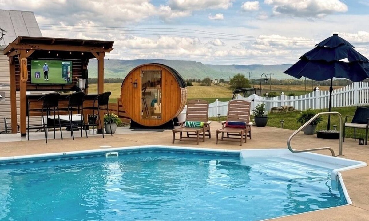 Mount Jackson House | Private Pool | HotTub | Sauna | Wineries | Hikes