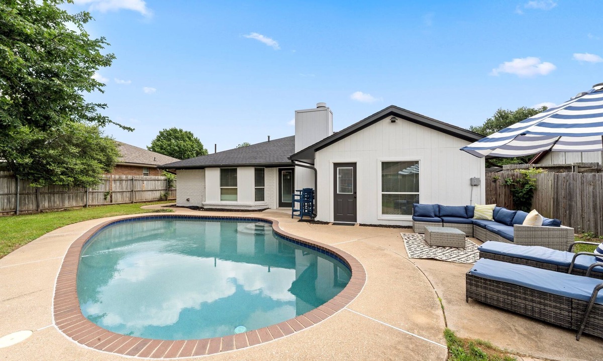 Euless House | Private Pool | Near DFW