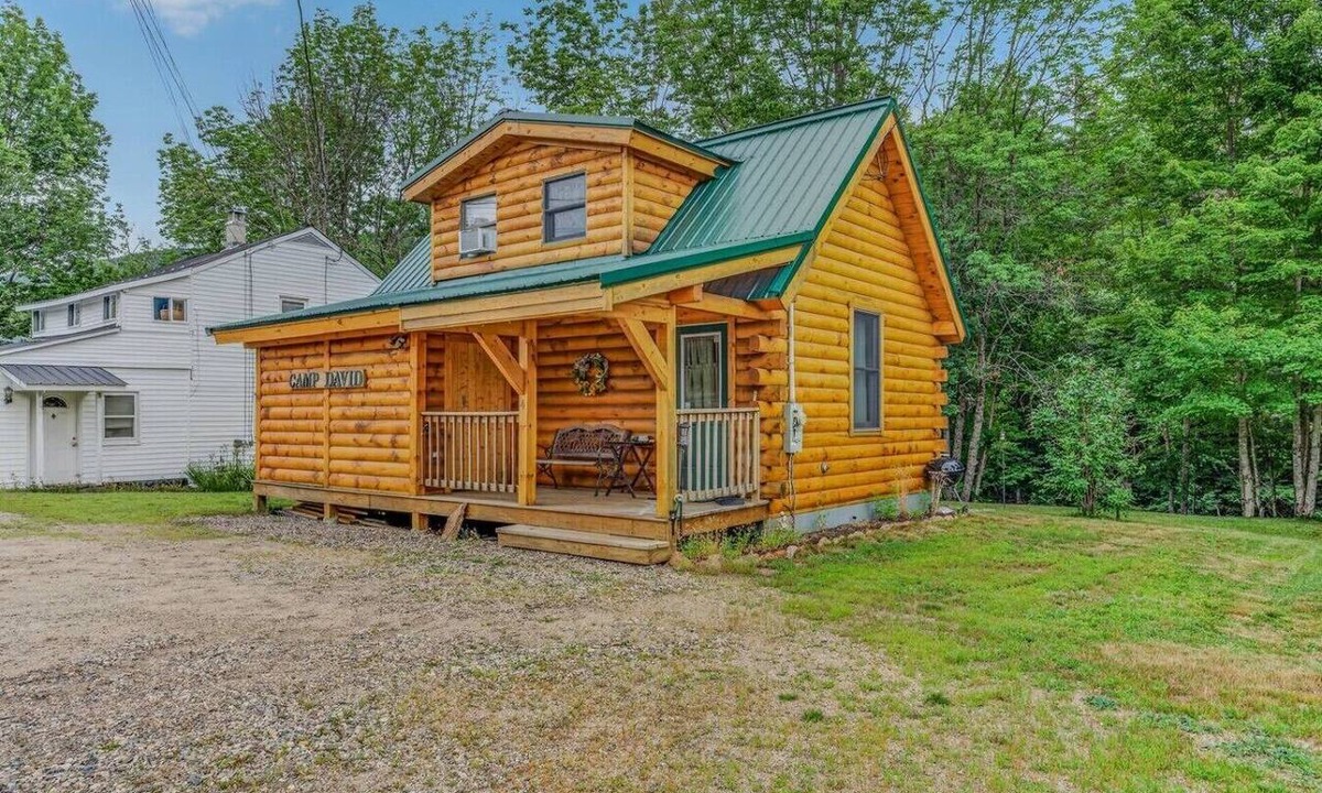 Lincoln Cabin | Private Riverfront Access in the heart of Lincoln