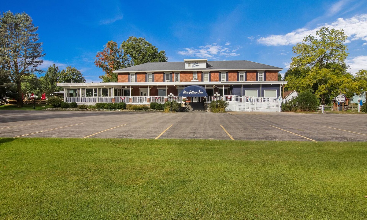 Central Lake Hotel | private room and bath located above The Blue Pelican Inn