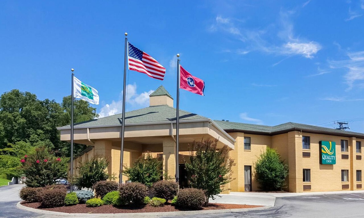 Clinton Hotel | Quality Inn Clinton - Knoxville North