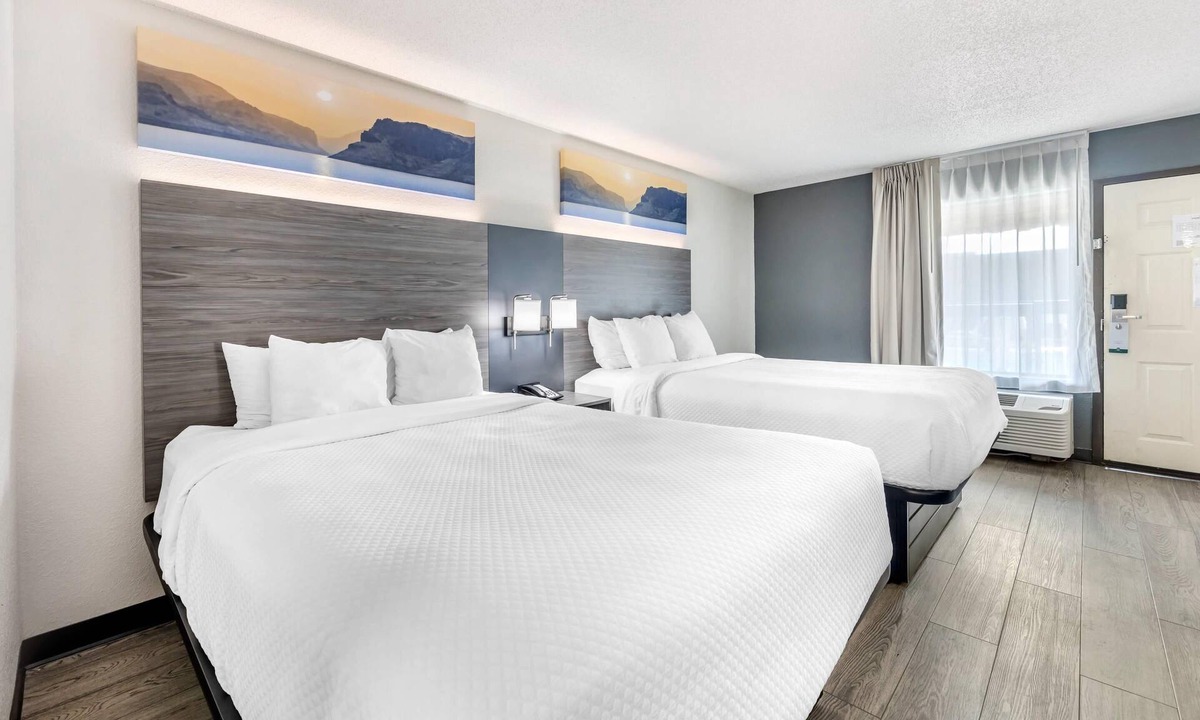 Glasgow Hotel | Quality Inn Glasgow