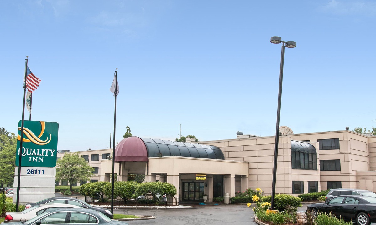 Southfield Hotel | Quality Inn Southfield