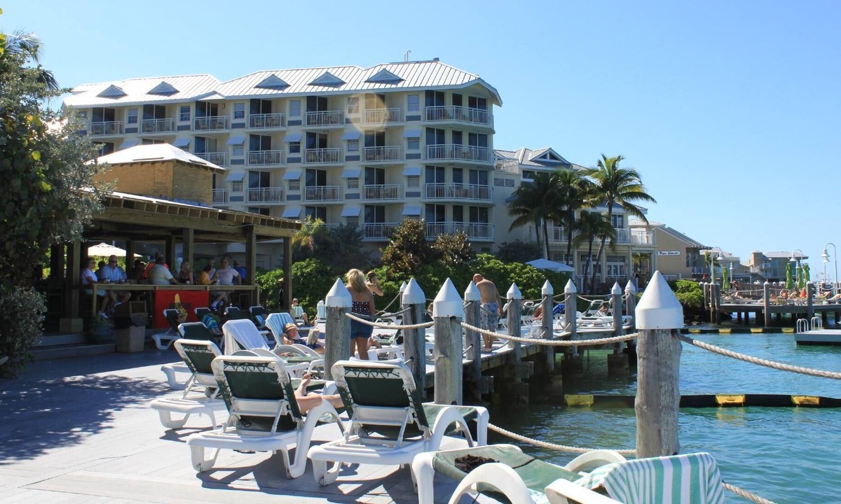 Historic Seaport Resort | RARE 3BR Galleon Suite Marina+Beach+Sauna+Pools+Gym+BBQ in Old Town Key West!!