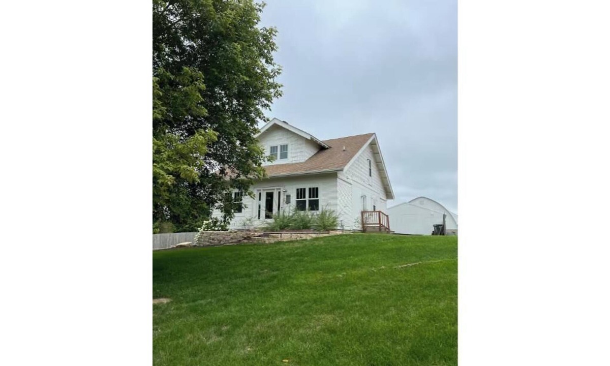 Baldwin House | Restyle Farm house