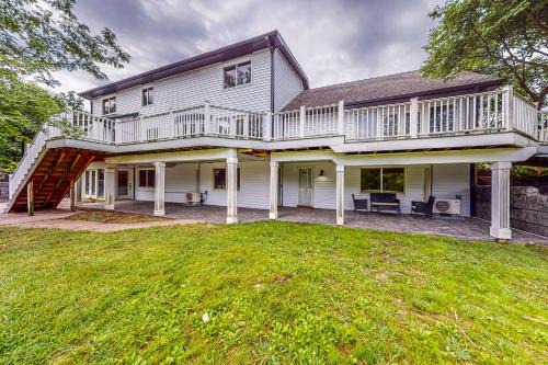 Spencerville House | River Access! Couples Retreat on Working Homestead