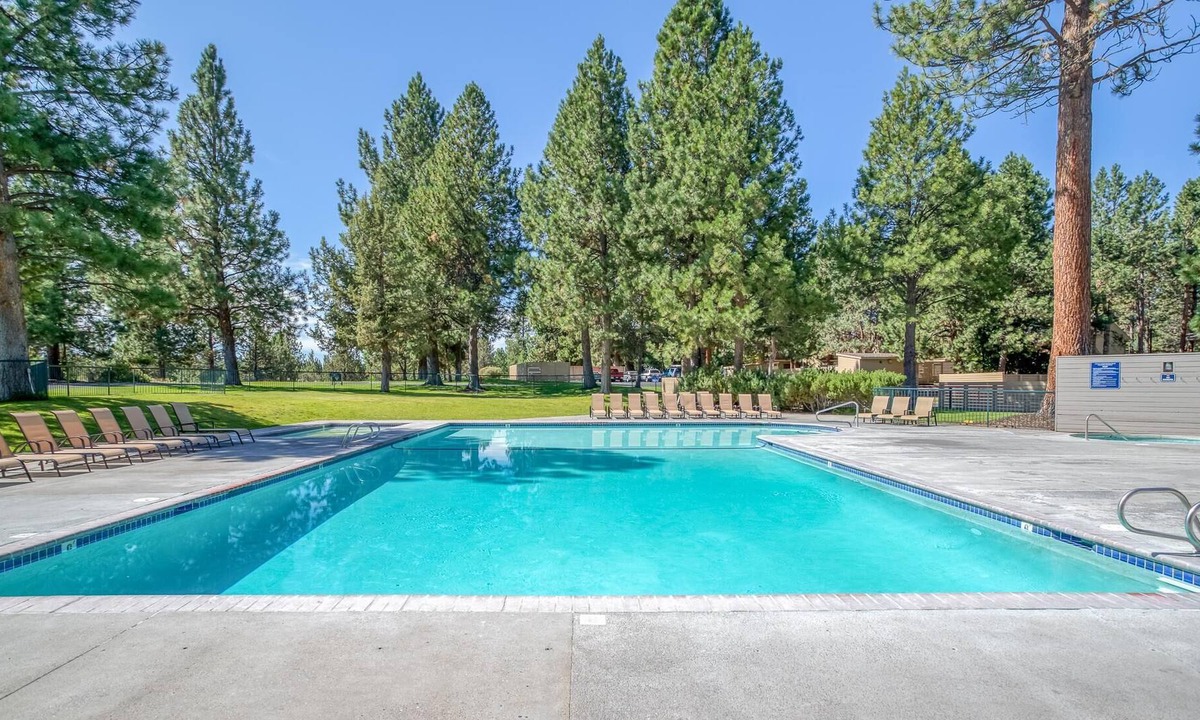 Century West Condo | River Ridge 330ab