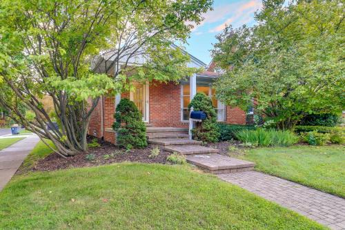 Royal Oak House | Royal Oak Home: 13 Mi to Downtown Detroit