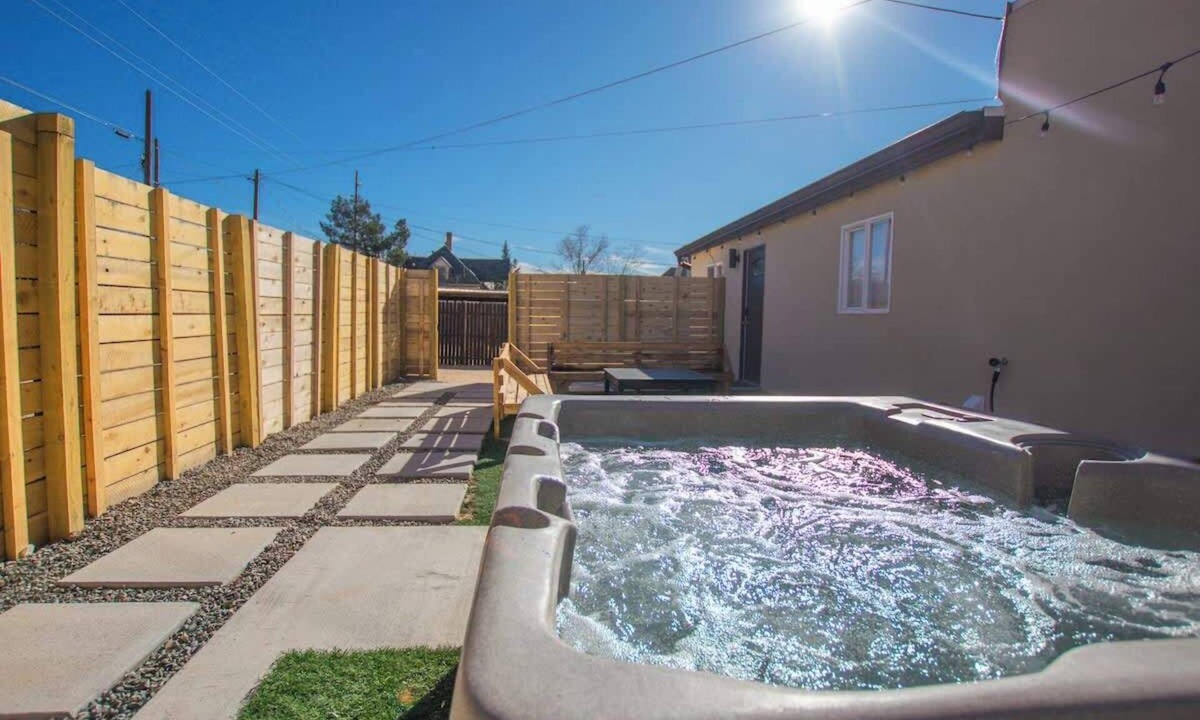 South Broadway Apartment | "Sage Suite" @ ArnoTriplex! Private Hot Tub+Pet Friendly!