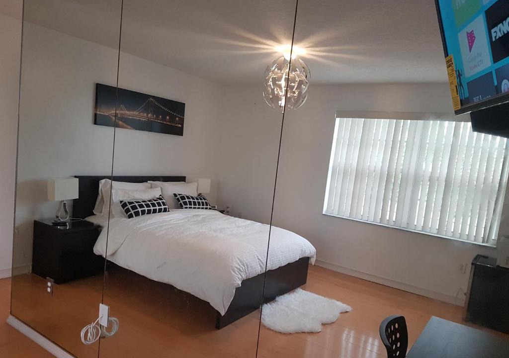 Sunrise House | Sawgrass
