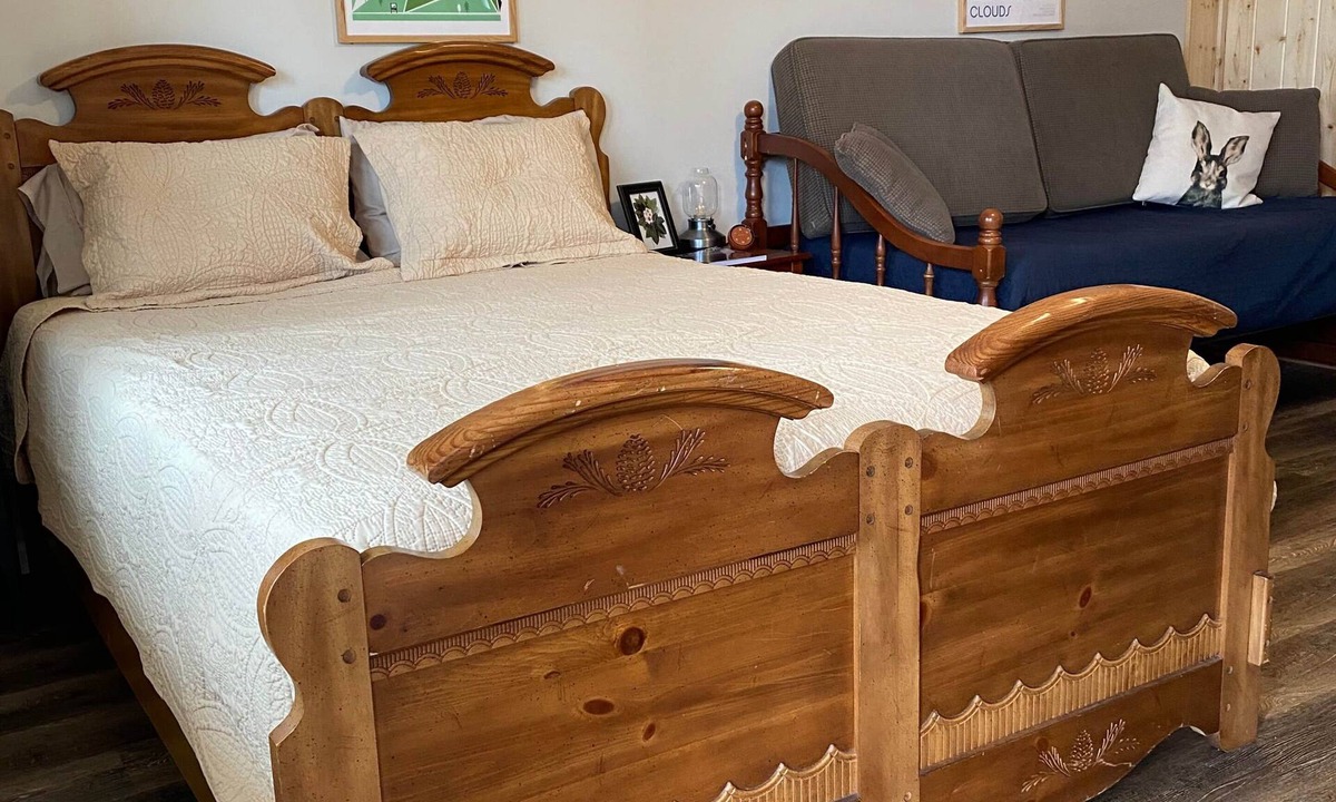 Grand Marais Apartment | Sawtooth Studio - 2 Blocks to Grand Marais Harbor