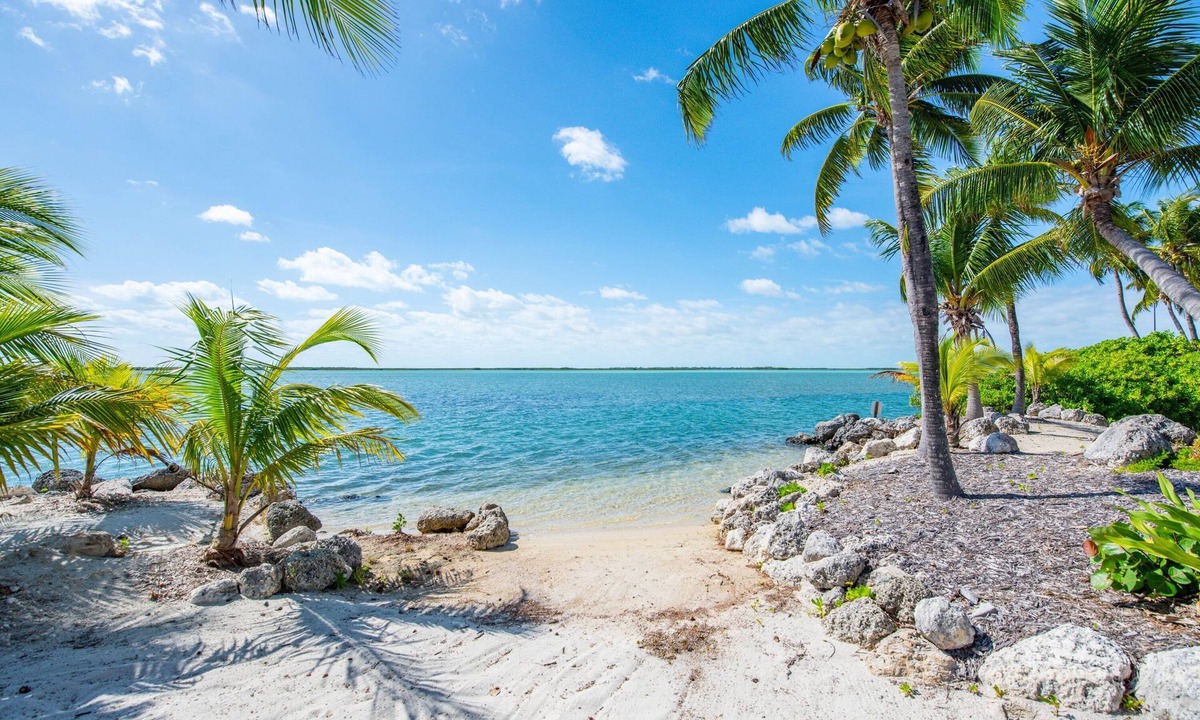 Sugarloaf Shores House | Sea Magic on Marlin - Panoramic Open Water Views & Spacious 5-bedroom House