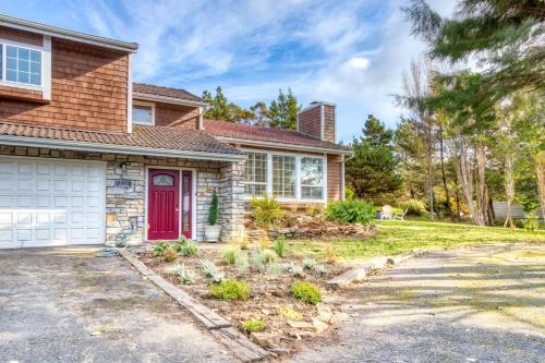 Warrenton House | Seabreeze Getaway