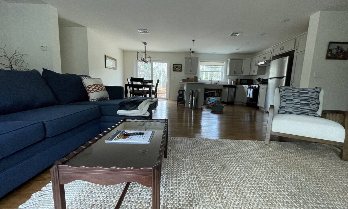 Little Compton House | Secluded-3 bedroom spacious house in coastal Rhode Island