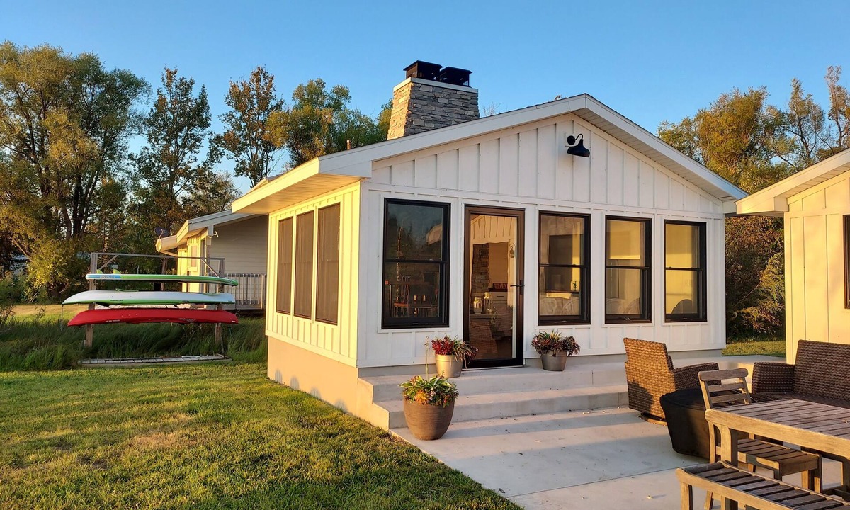 Traverse City Cottage | Second Glance Cottage - Lake Leelanau Waterfront