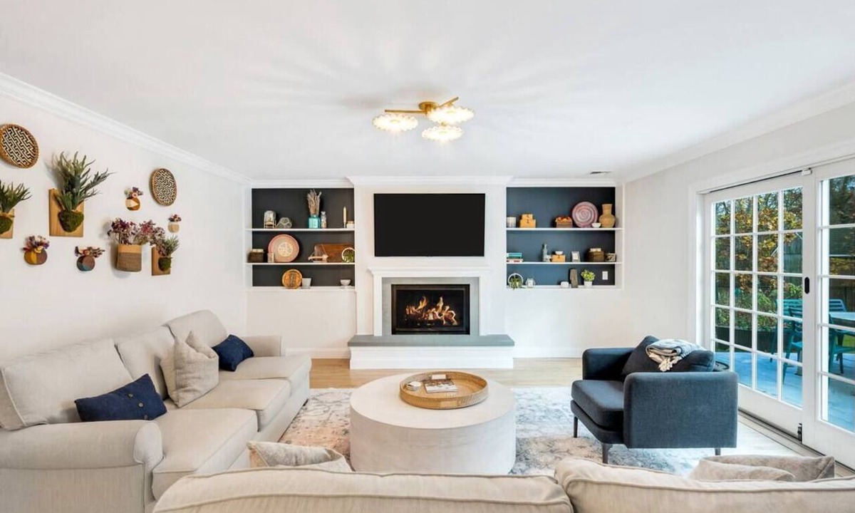 Mattituck House | Serene and spacious 5-bedroom home in lovely Mattituck minutes from Love Lane
