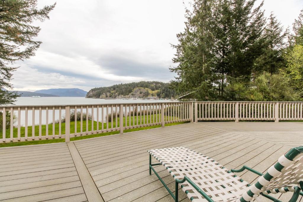 Lopez Island House | Shoal Bay Luxury Home