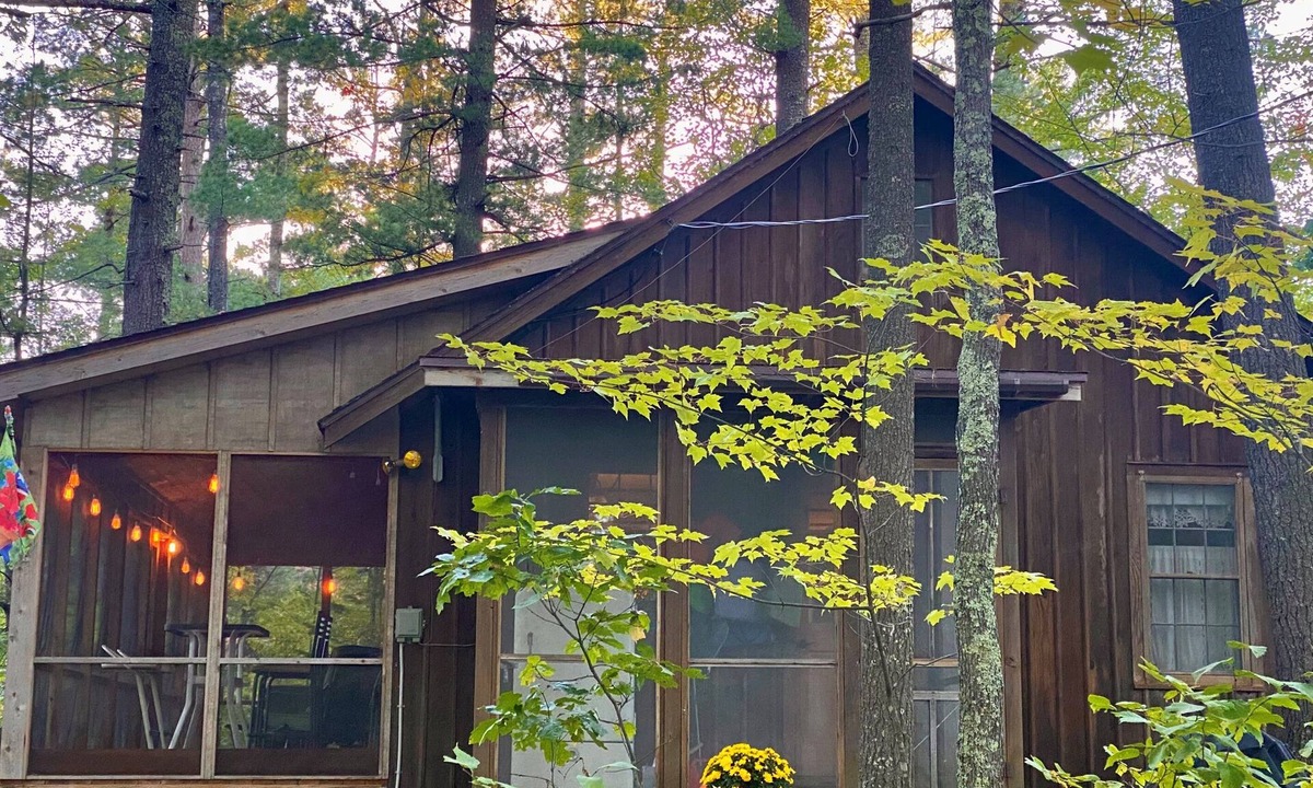 Boulder Junction Cabin | Singwakiki - Guest Cabin on Nichols Lake