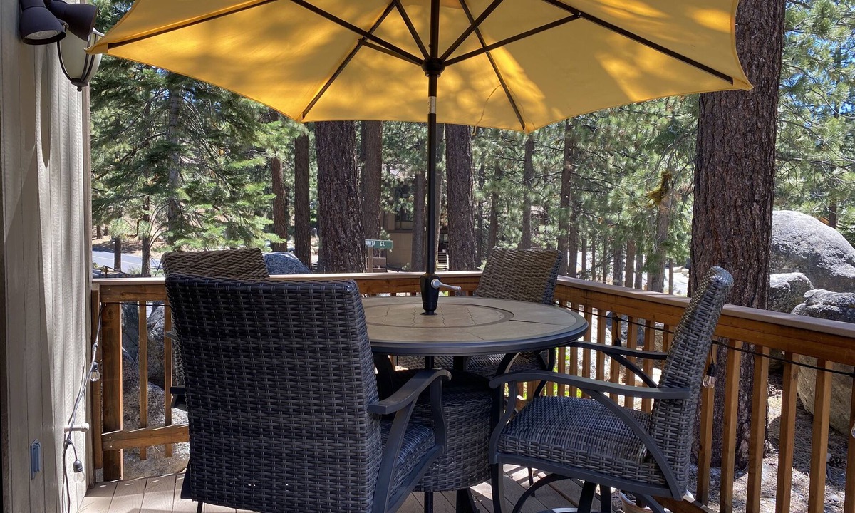 Zephyr Cove House | Ski Lake Tahoe Round Hill Stateline South Lake Tahoe