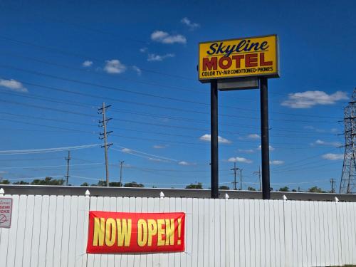 McCook Hotel | Skyline Motel