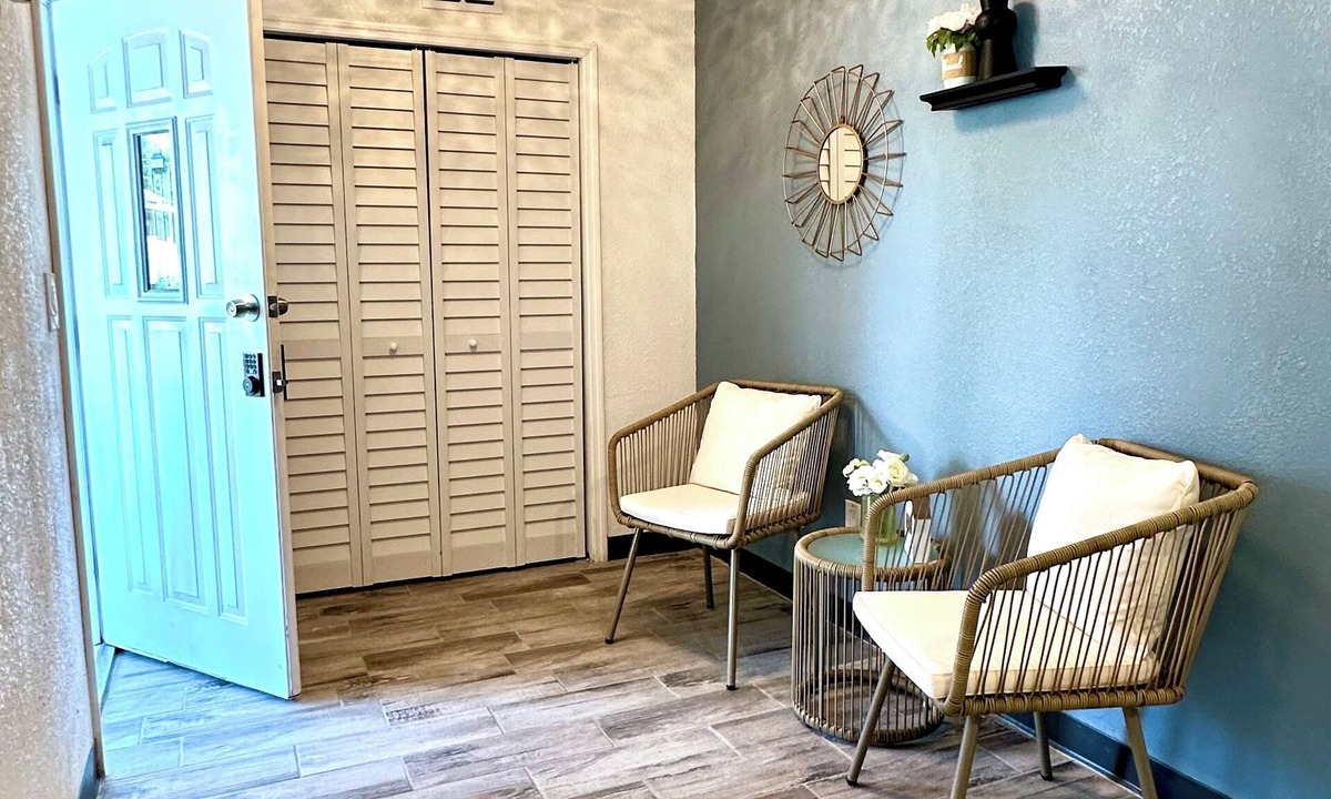 Fairview Shores House | Sleek, Spacious & Central – Your Ideal Getaway