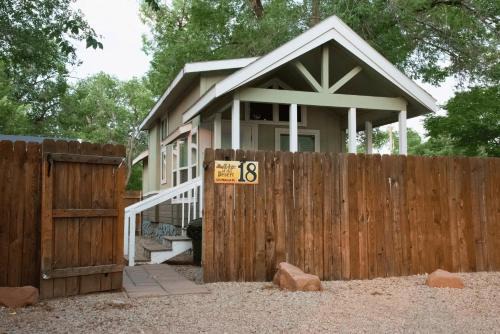 Moab House | Sorrel River Cabin #18