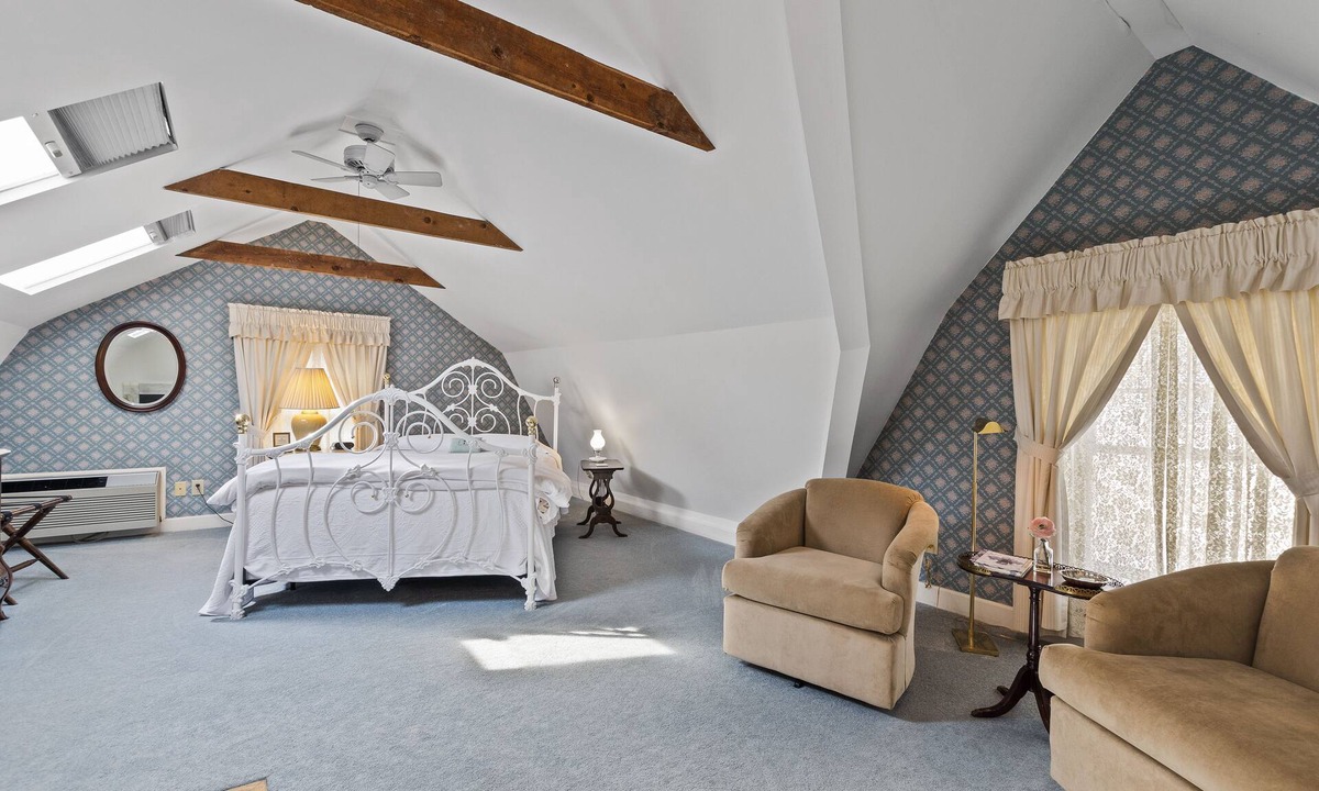 Bennington Bed & Breakfast | South Shire