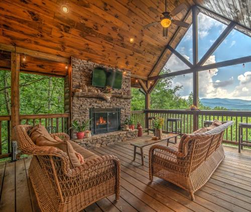 Foxfire Estates House | Southern Komfort