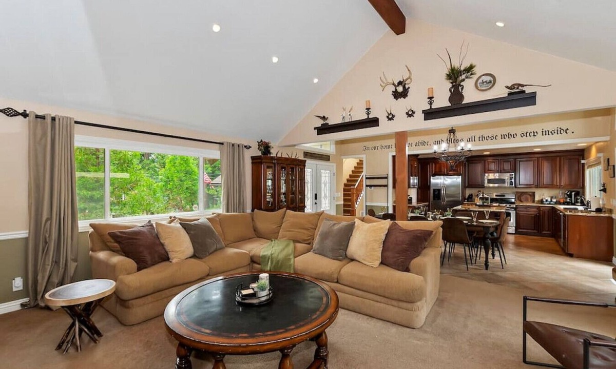 Cedar Glen Cabin | Spacious Cabin, AC, Deck + Fireplace, Games