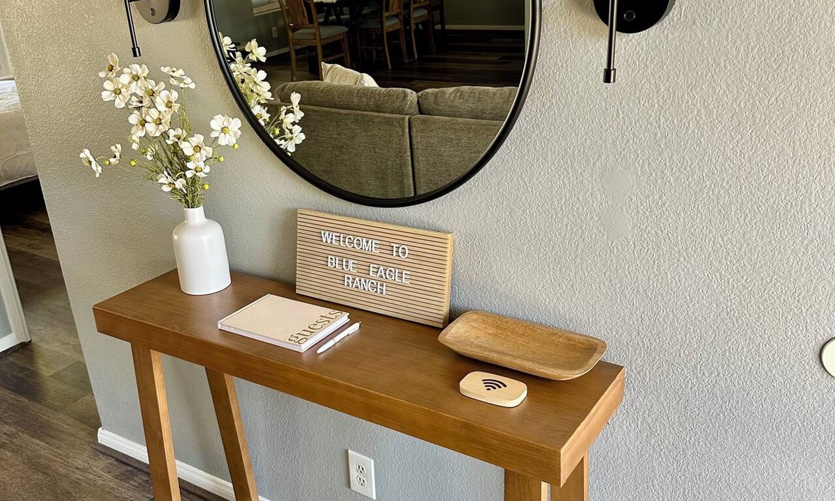 Phoenix House | Spacious Desert Hills Home with Scenic Views - Sleeps 8
