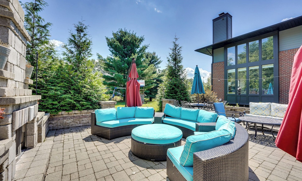 Salem House | Spacious Family Getaway: 8 Mi to Main St Ann Arbor