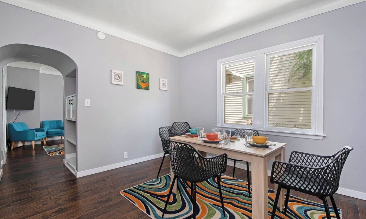 John Ball Park House | Spacious Home Downtown GR