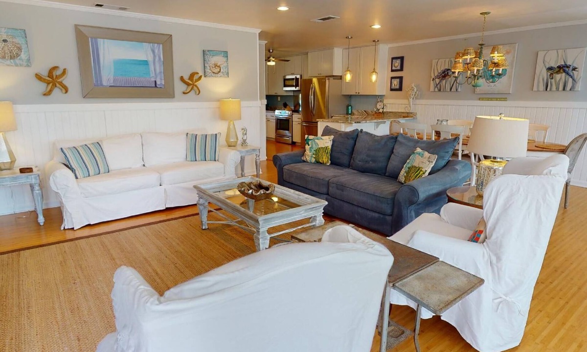 Tybee Island House | Spacious Retreat w/Multiple Levels Of Living Space + Private Pool