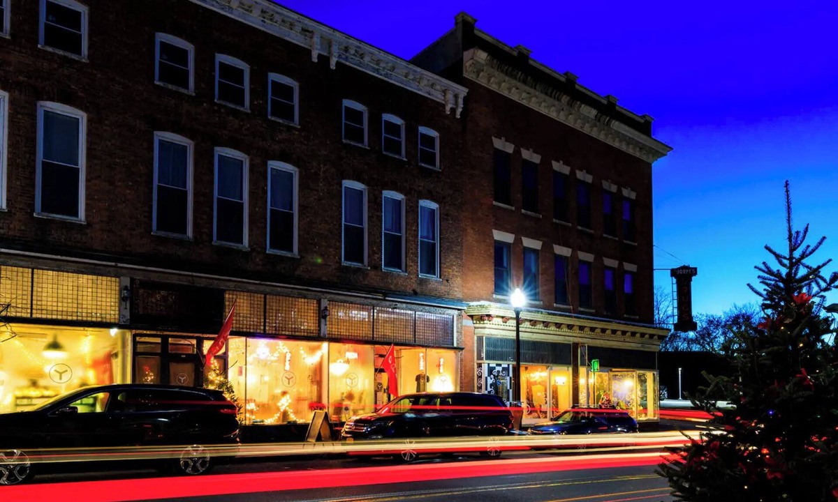 Hoosick Falls Apartment | STAY inside a work of art.